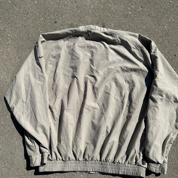 Vintage Nike Men's XL Tan Pullover Windbreaker Jacket Golf - Picture 5 of 5